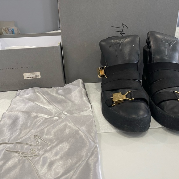 Giuseppe Zanotti Size 9 - Picture 3 of 4